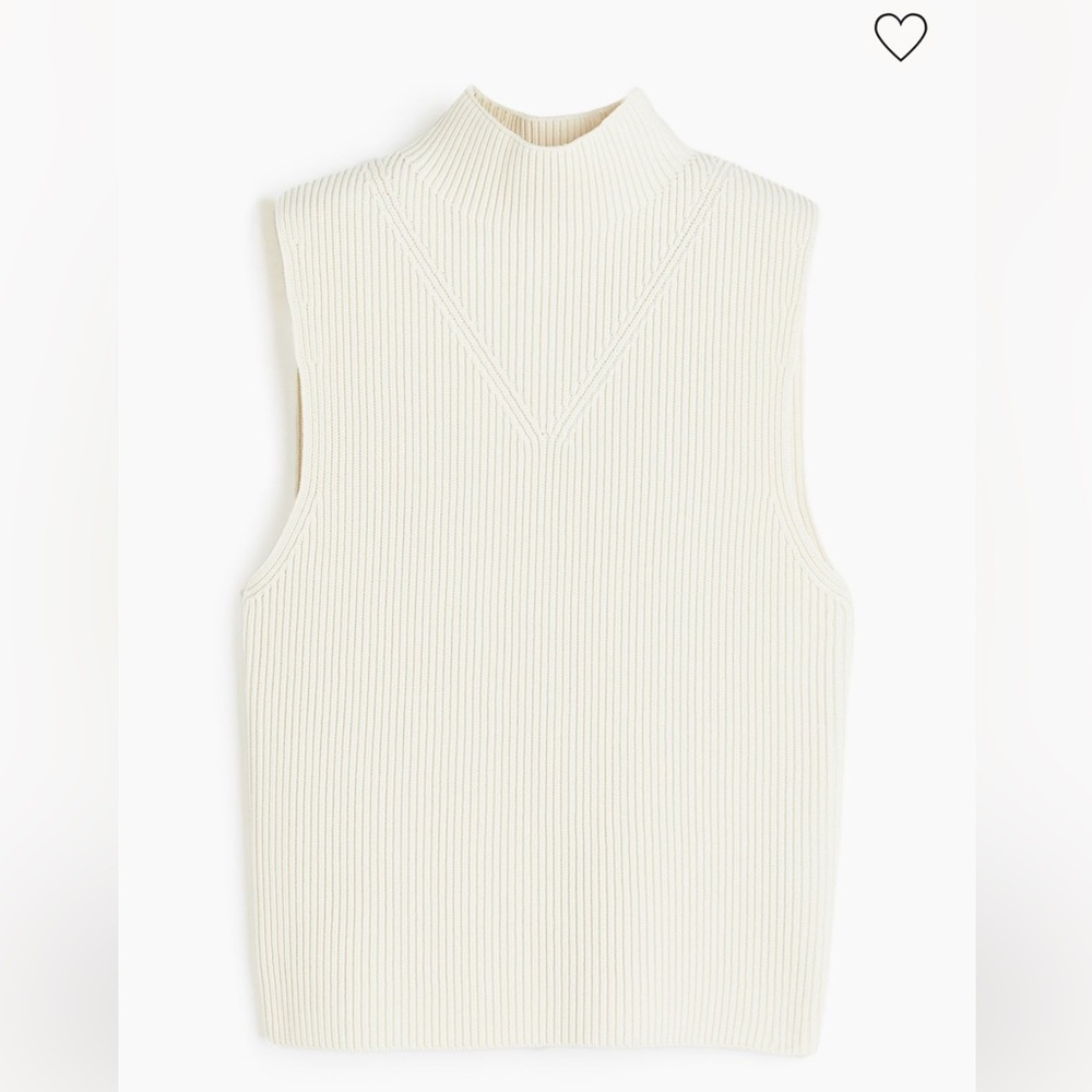 Women's Cream Sleeveless Top